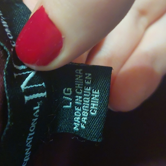 Burgundy Cold Shoulder Dress - Picture 2 of 5